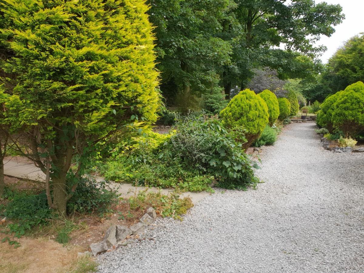 Peak District Apartment Alsop en le Dale Bagian luar foto